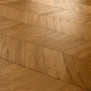 PARQUET-SPINA-FRANCESE-ROVERE-2-STRATI-TAGLIO-45-600x600