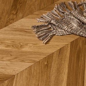 PARQUET-SPINA-FRANCESE-ROVERE-2-STRATI-TAGLIO-45-9-600x600