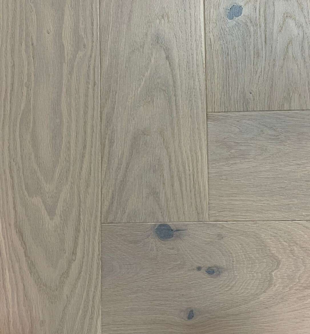 PARQUET SPINA ITALIANA – Rovere 1 Strip Cappuccino – Verniciata Opaca Country – Stock residuo: 3 mq – Offerta: € 104,91