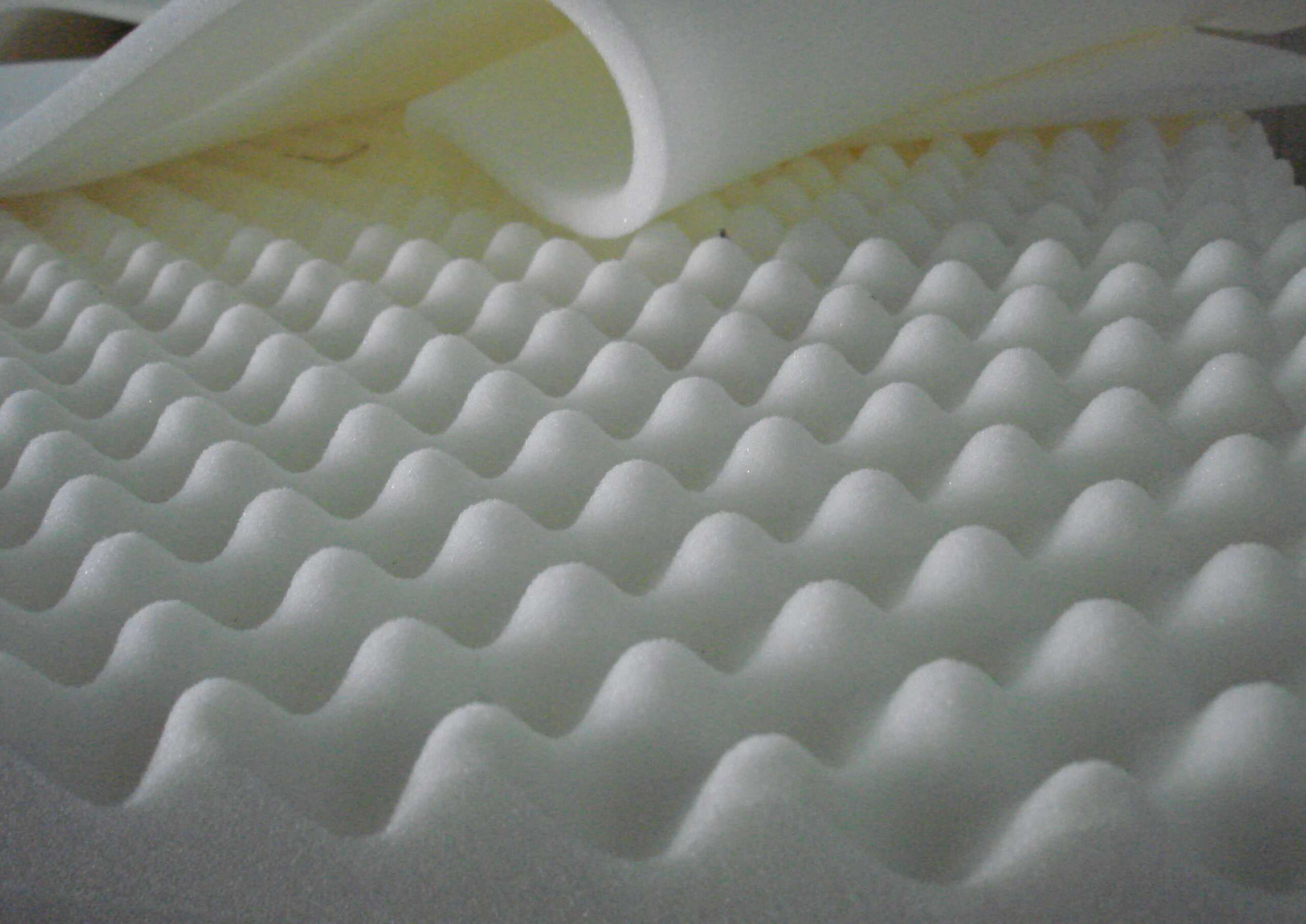 Materasso Emily Nanotech Matrimoniale 160 cm, Memory 7,3 cm, 9 zone portanza differenziata.