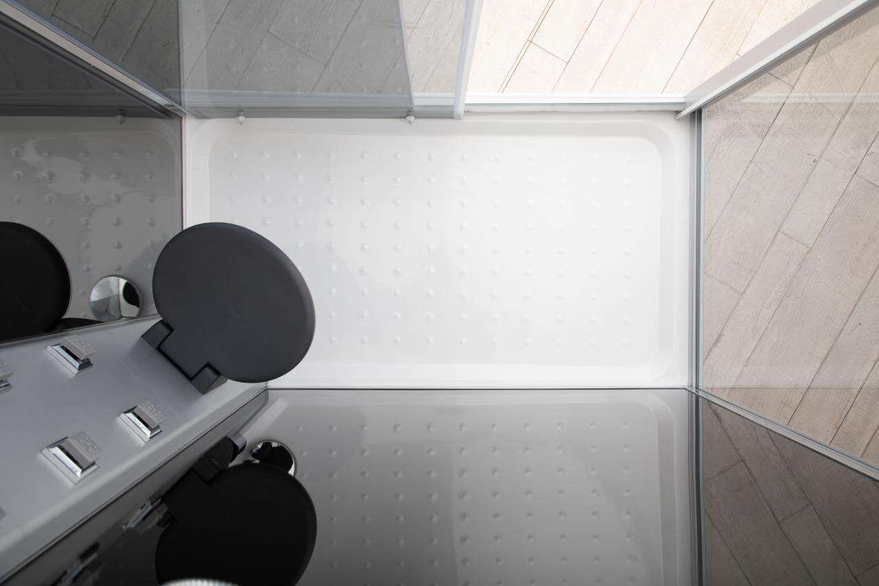 Doccia H88-847, 1000 x 800 x h 2050 mm – 1200 x 800 x h 2050 mm