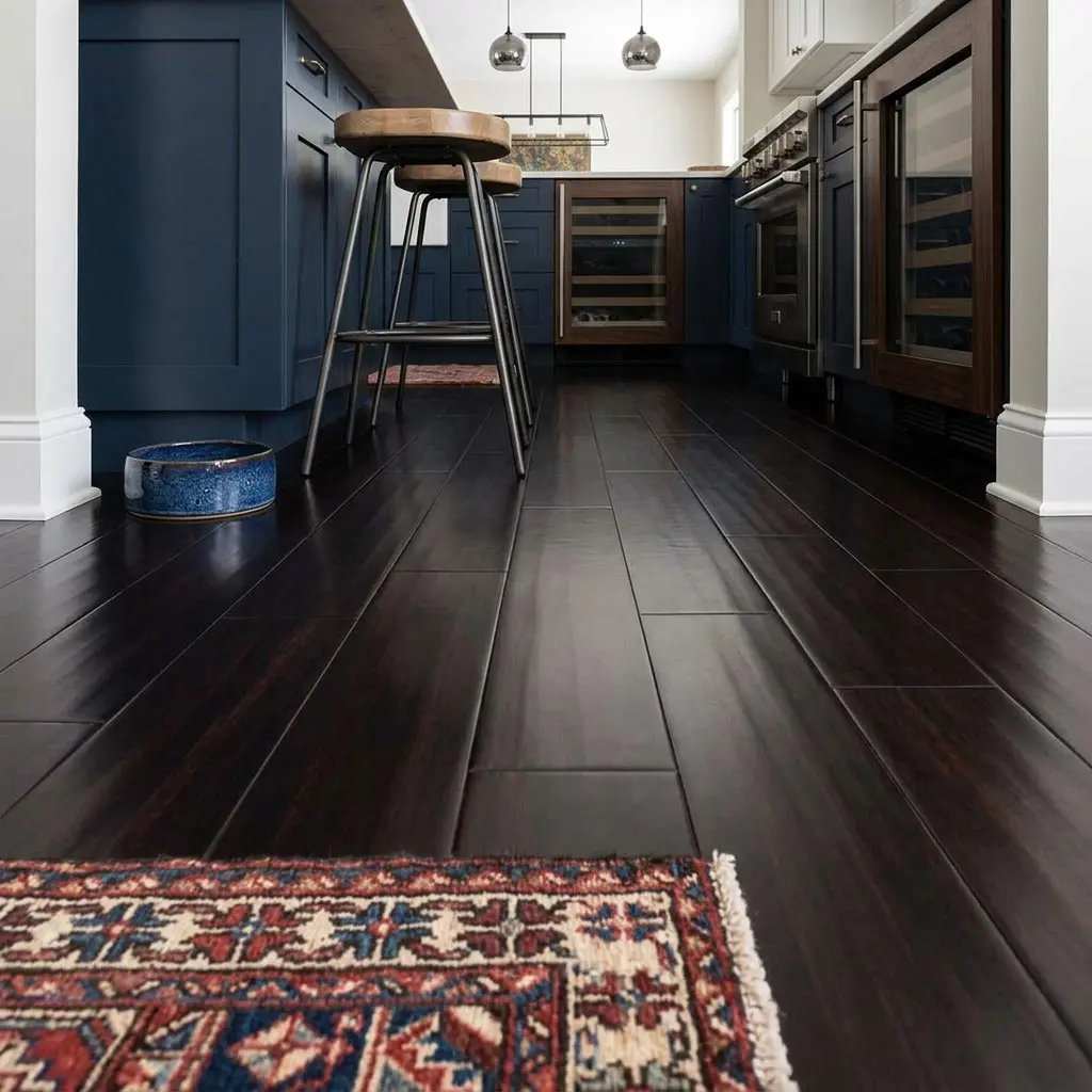 Parquet Prefinito Massello, Bamboo Nero Piallato a Mano