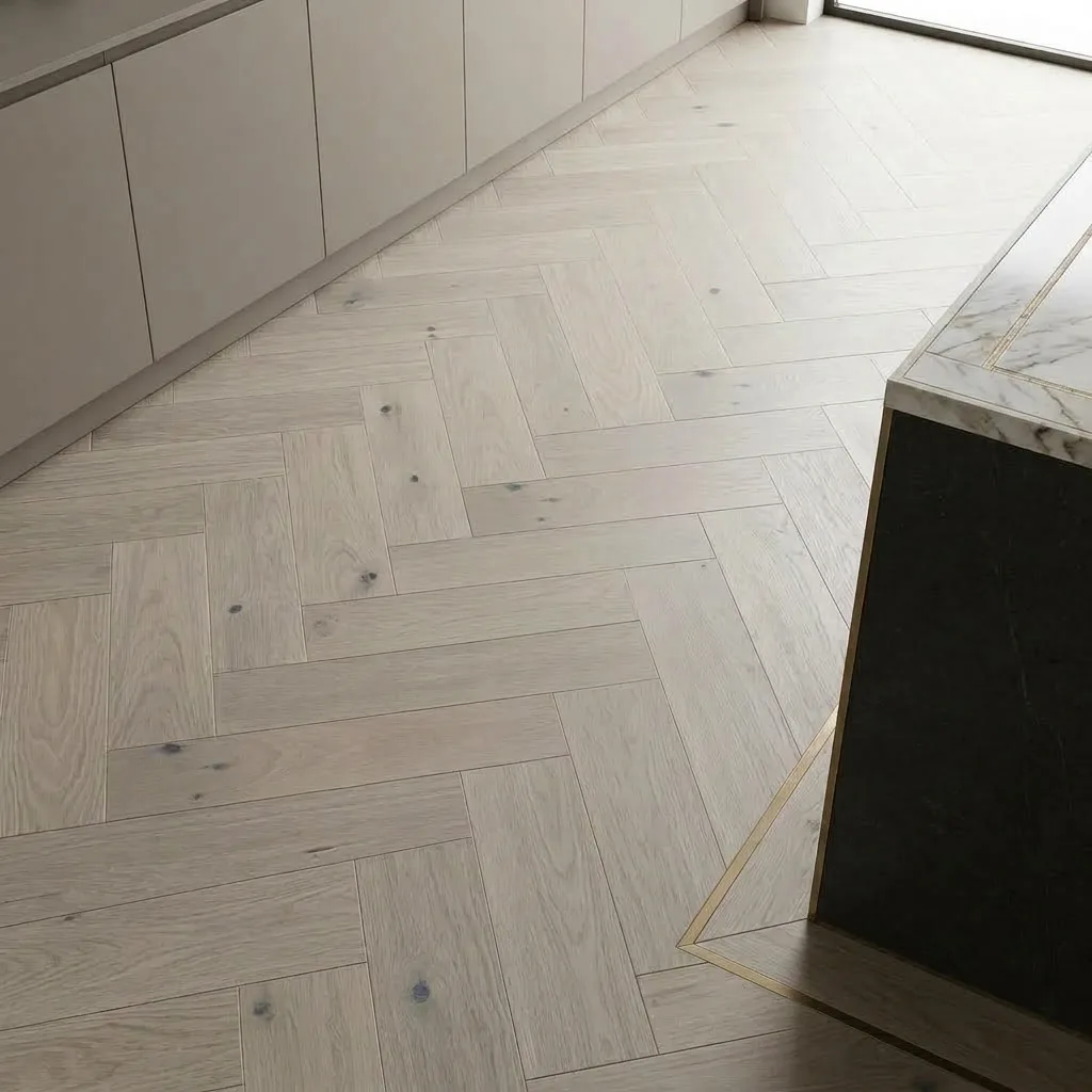 PARQUET SPINA ITALIANA – Rovere 1 Strip Cappuccino – Verniciata Opaca Country – Stock residuo: 3 mq – Offerta: € 104,91