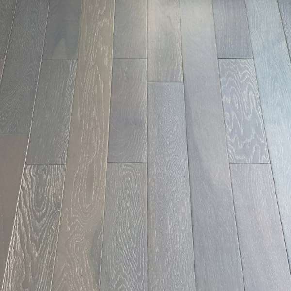 PARQUET PREFINITI – Rovere 1 Strip – Grey White Wash – Oliato – Stock residuo: 2 mq – Offerta: € 60,14