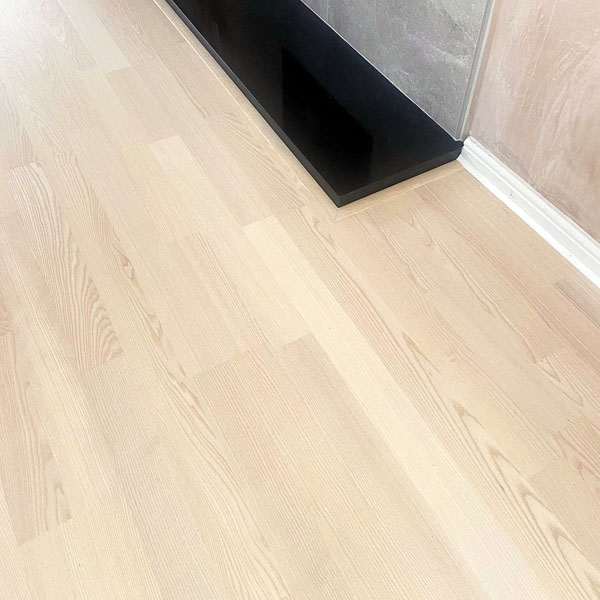 PARQUET PREFINITI – Frassino Alba White – Oliato – Stock: 5,624mq – Offerta: € 196,28