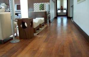 PARQUET SPINA ITALIANA – TEAK BURMA – VERNICIATO OPACO