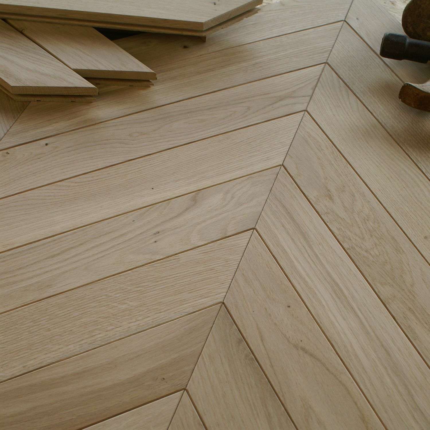 PARQUET SPINA FRANCESE – ROVERE 2 STRATI – TAGLIO 45°