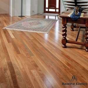 PARQUET MASSELLO PREFINITO – TEAK ORO – VERNICIATO