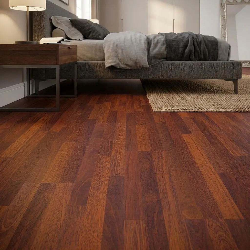 Parquet Laminato Merbau 3 Strip Medium Plancia Intera AC4 Spessore 8 mm – Stock residuo: 4 mq – Offerta: € 32,24