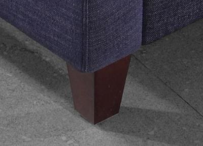 Elegante chaise longue moderna in tessuto viola