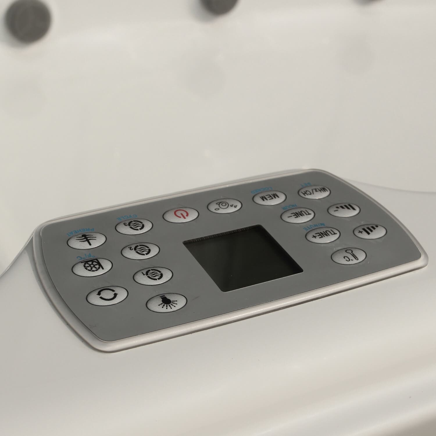 Piscina SPERLONGA – Nuoto Controcorrente e Spa – Teak